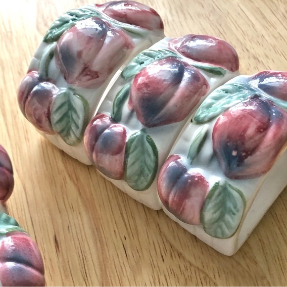 Vintage Town and Country Porcelain Basket Weave Apple Harvest Napkin Rings (6) - Picture 9 of 11